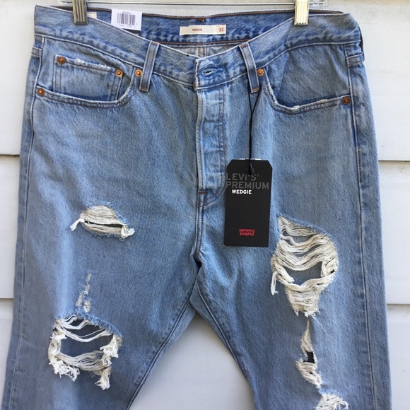 New Levi’s Premium Wedgie High Rise tapered jeans - Picture 2 of 8